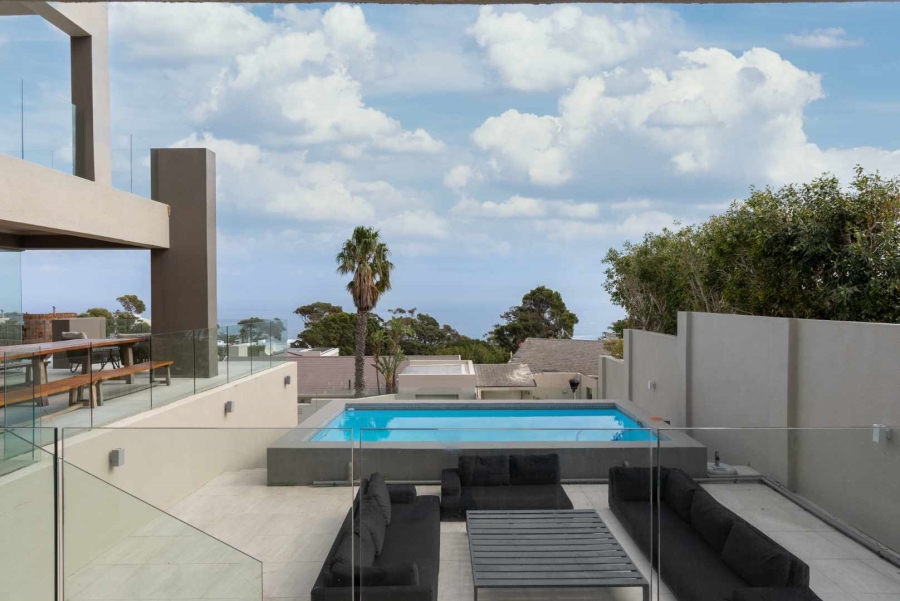 10 Bedroom Property for Sale in Camps Bay Western Cape